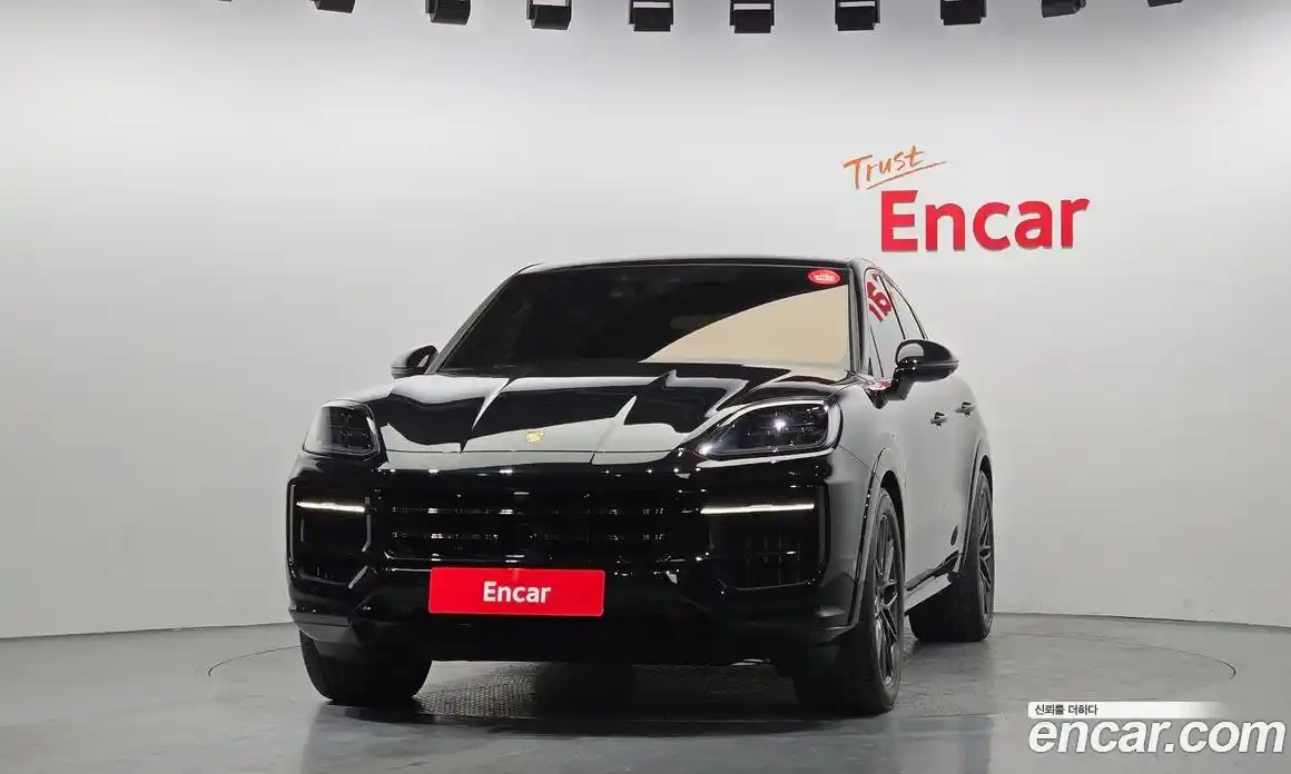 Porsche Cayenne 2025 4.0 гидро в Москве № 212958, фото 3