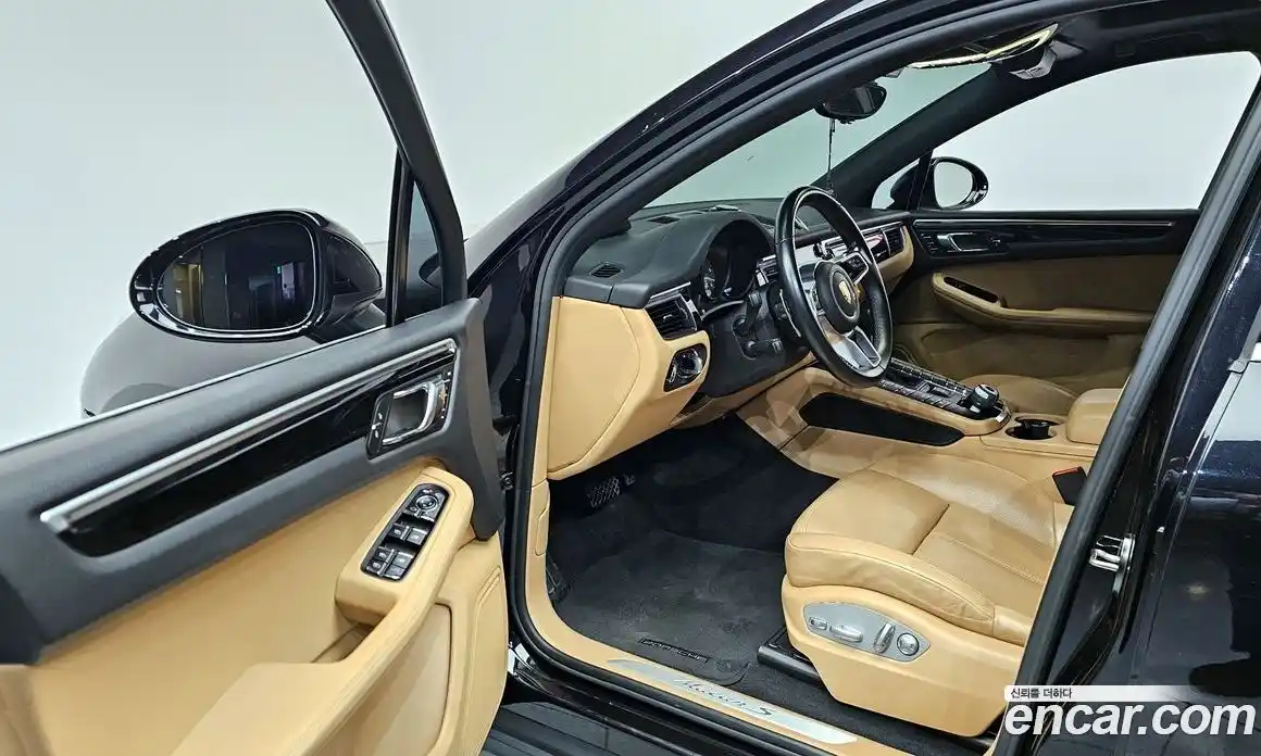 Porsche Macan 2016 3.0 гидро в Москве № 213268, фото 11