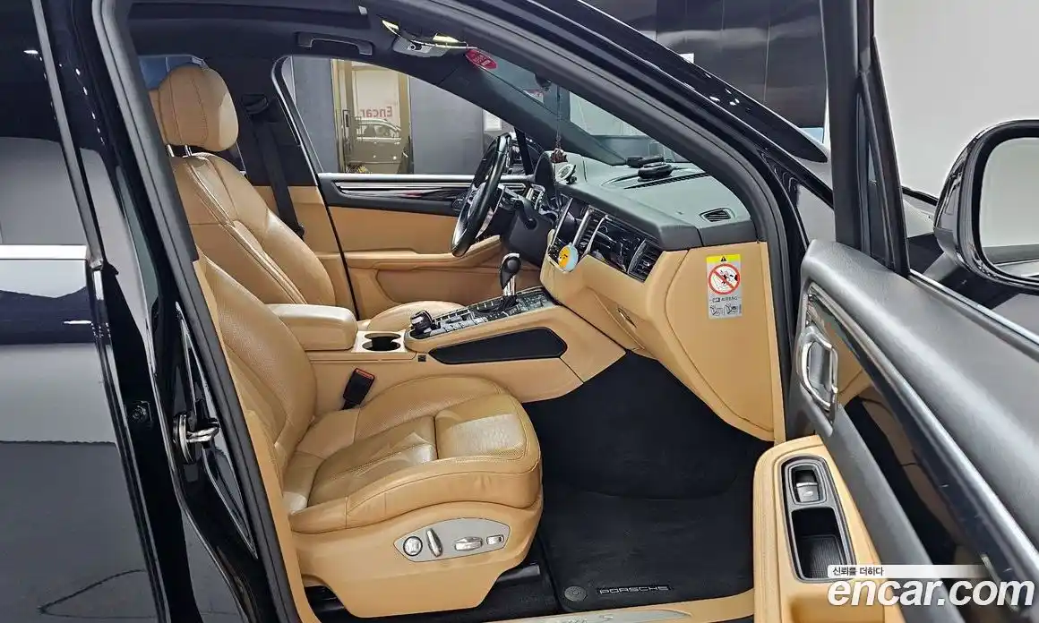 Porsche Macan 2016 3.0 гидро в Москве № 213268, фото 10