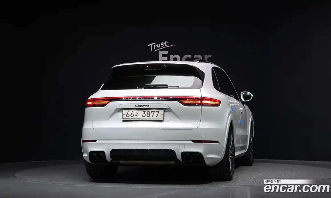 Porsche Cayenne 2019 3.0 гидро в Москве № 213302, фото 4
