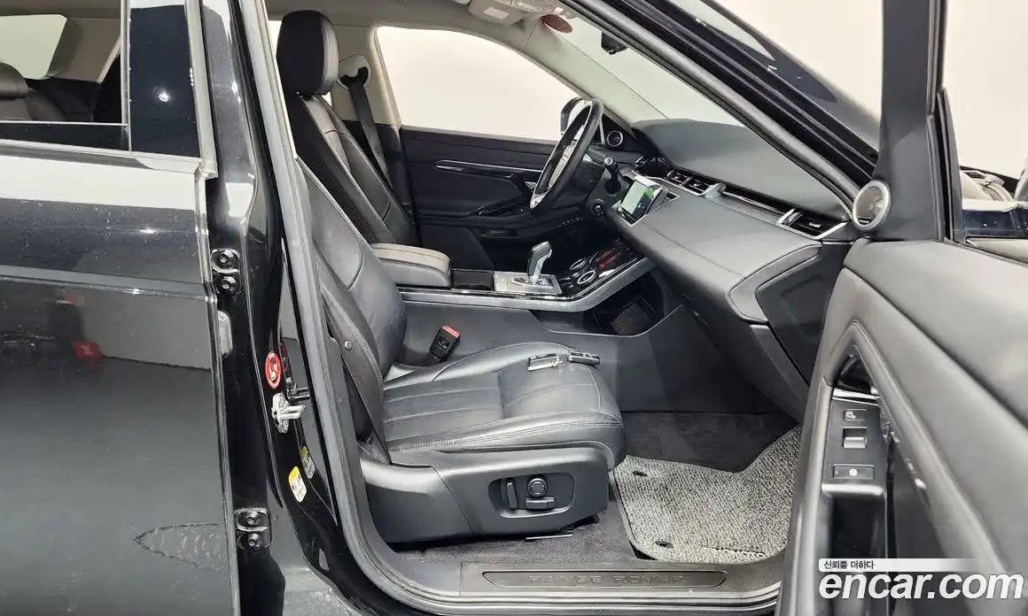 Land Rover Range-Rover Evoque 2020 2.0 гидро в Москве № 213335, фото 11