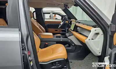 Land Rover Defender 2022 3.0 гидро в Москве № 213575, миниатюра 11
