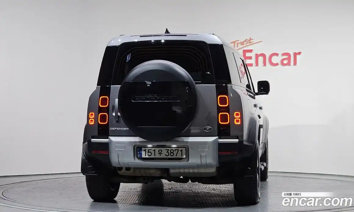 Land Rover Defender 2022 3.0 гидро в Москве № 213575, фото 4