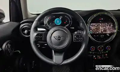 Mini Cooper 2022 1.5 гидро в Москве № 214275, миниатюра 12