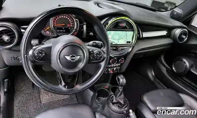 Mini Cooper 2014 1.5 гидро в Москве № 214374, миниатюра 7