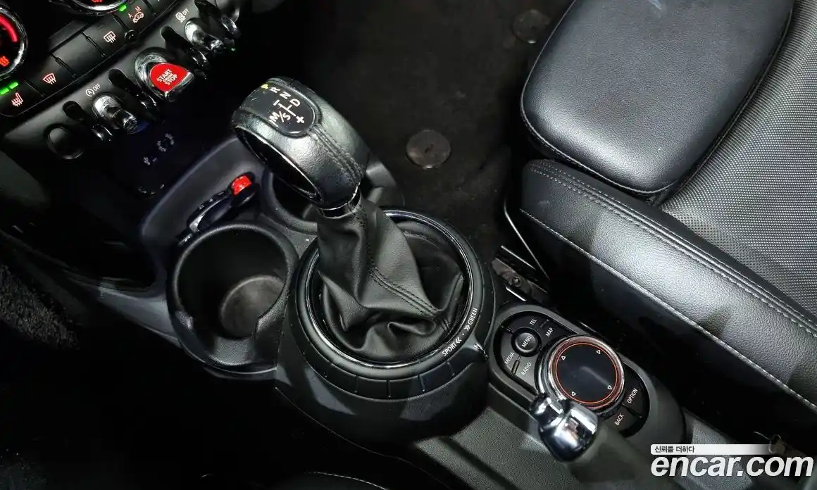 Mini Cooper 2014 1.5 гидро в Москве № 214374, фото 9