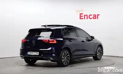 Volkswagen Golf 2022 2.0 гидро в Москве № 215017, миниатюра 2