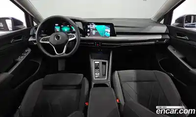 Volkswagen Golf 2022 2.0 гидро в Москве № 215017, миниатюра 7