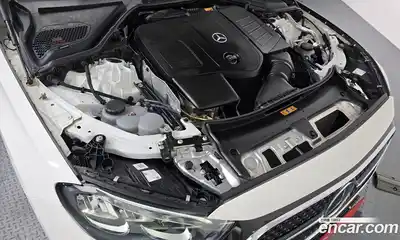 Mercedes-Benz E-Class 2024 2.0 гидро в Москве № 215982, миниатюра 5