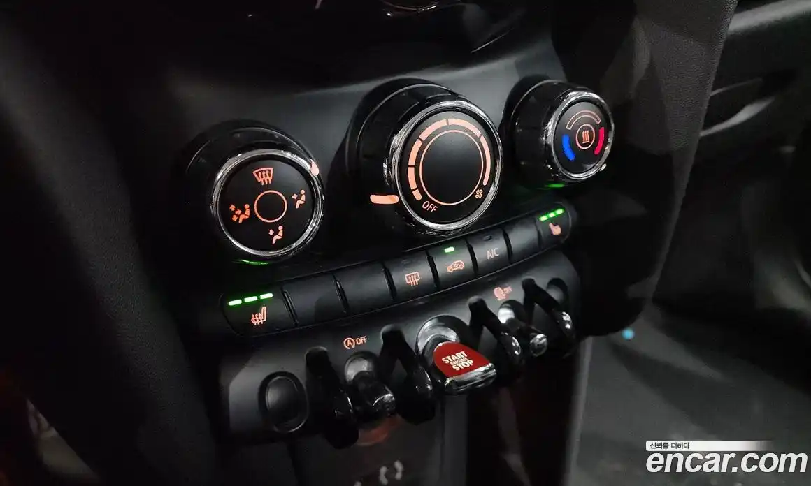 Mini Cooper 2014 1.5 гидро в Москве № 217356, фото 18