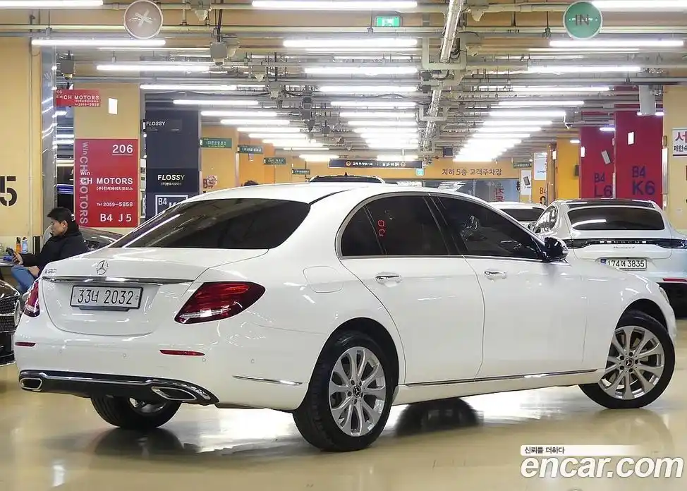 Mercedes-Benz E-Class 2017 2.0 гидро, фото 3