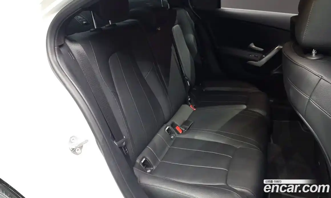 Mercedes-Benz A-Class 2021 2.0 гидро в Москве № 222630, фото 12