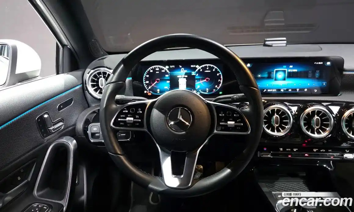 Mercedes-Benz A-Class 2021 2.0 гидро в Москве № 222630, фото 13