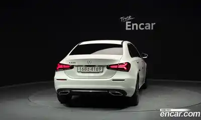 Mercedes-Benz A-Class 2021 2.0 гидро в Москве № 222630, миниатюра 4