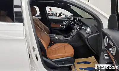 Mercedes-Benz GLC-Class 2023 2.0 гидро в Москве № 223291, миниатюра 11
