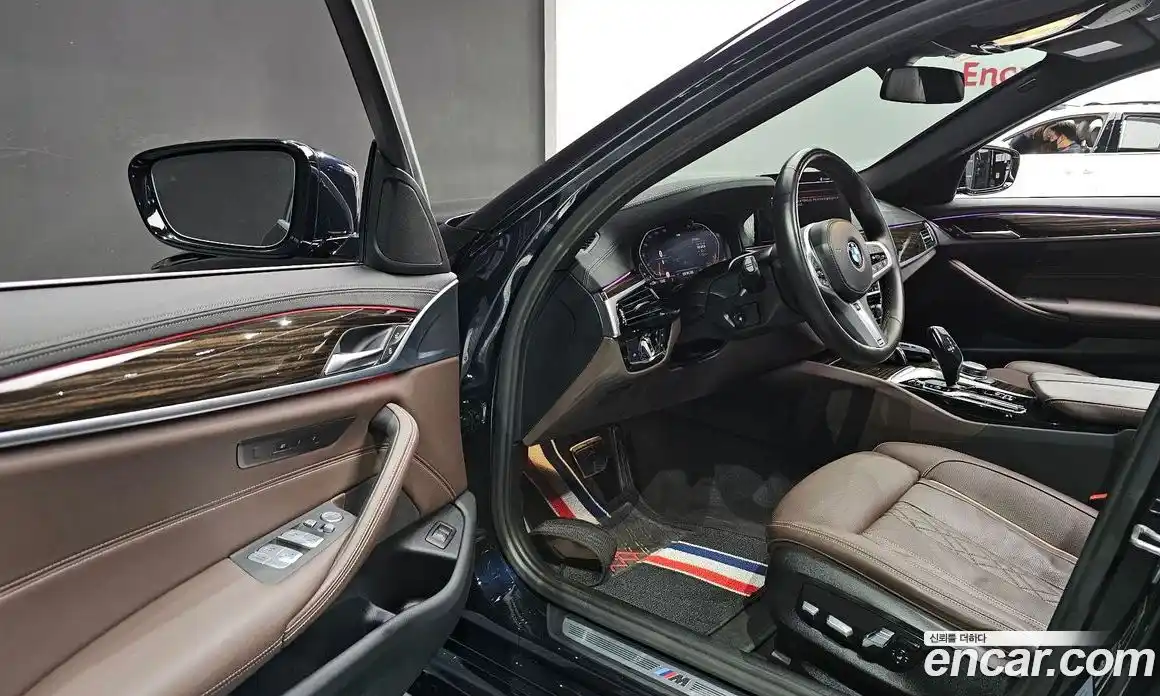 BMW 5-Series 2022 2.0 гидро в Москве, фото 11