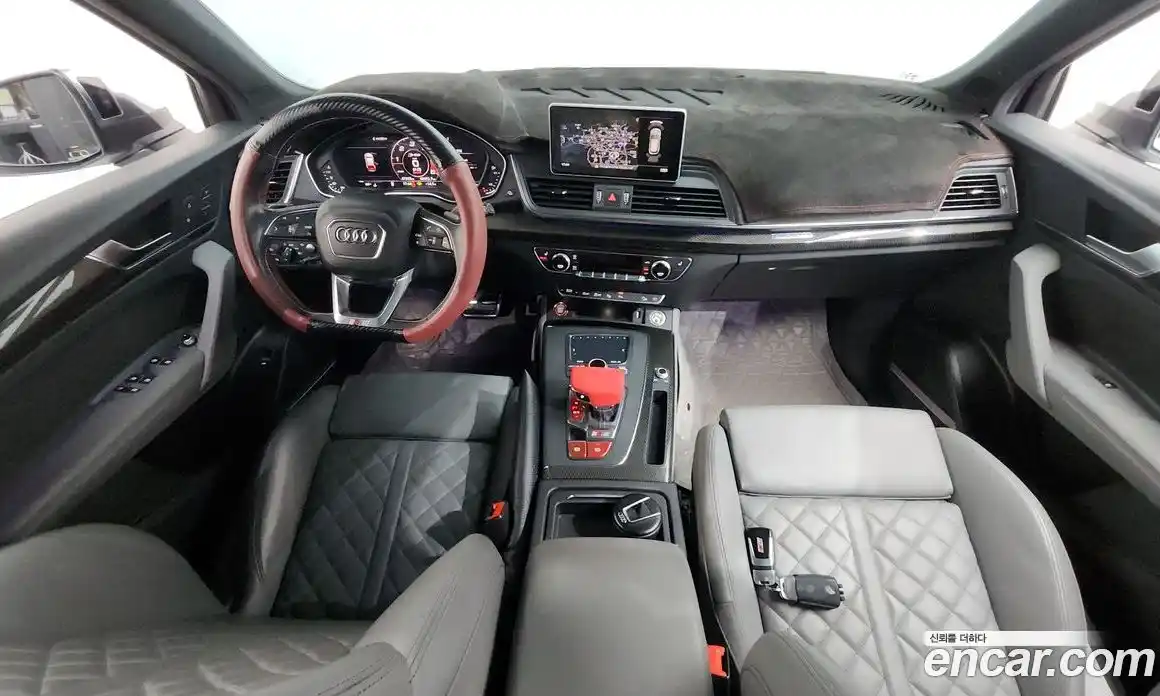 Audi SQ5 2020 3.0 гидро в Москве № 229792, фото 7