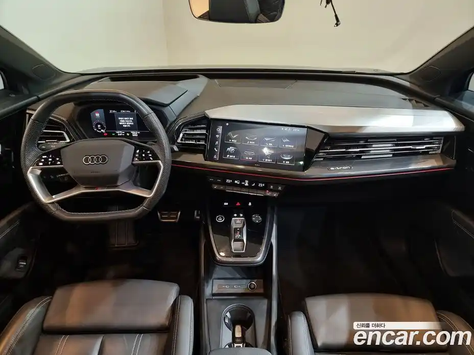 Audi Q4 e-tron 2023 0.4 гидро в Москве № 230300, фото 7