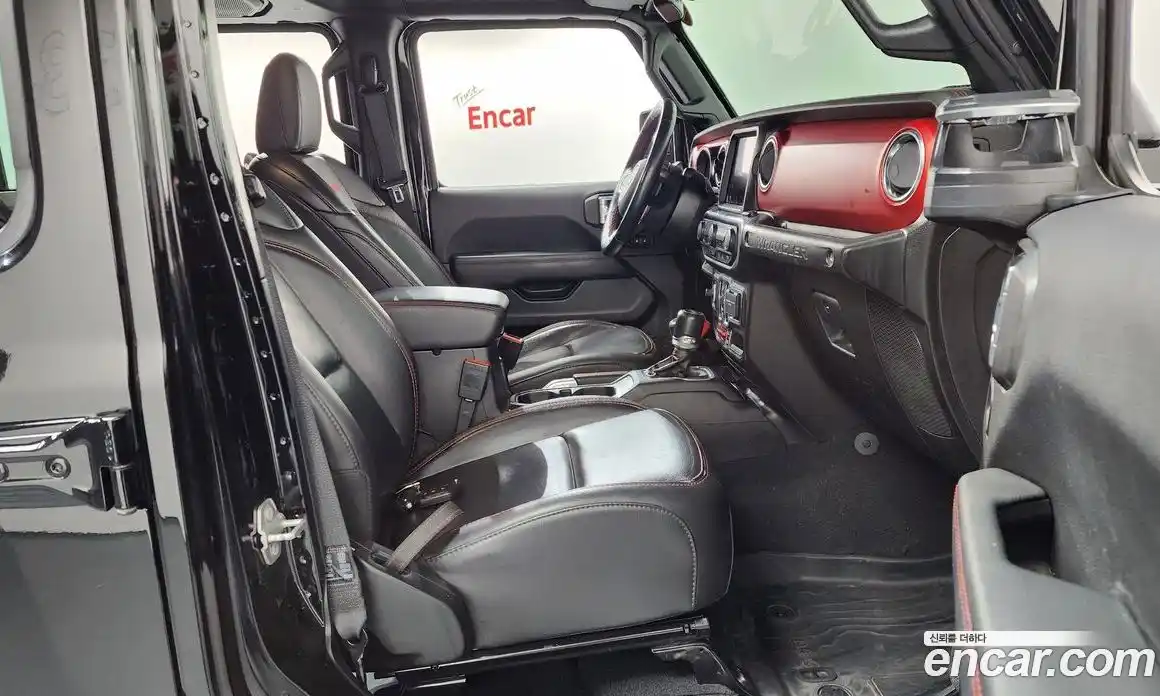 Jeep Wrangler 2021 2.0 гидро в Москве № 232515, фото 11