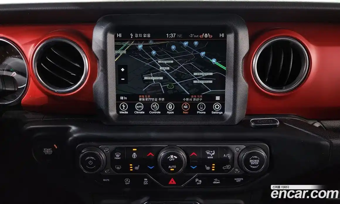 Jeep Wrangler 2021 2.0 гидро в Москве № 232515, фото 15