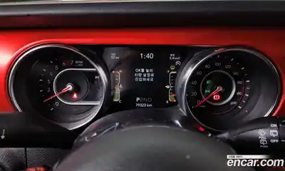 Jeep Wrangler 2021 2.0 гидро в Москве № 232515, миниатюра 8