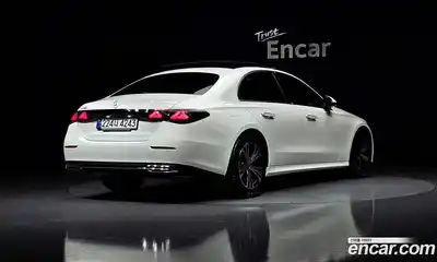 Mercedes-Benz E-Class 2025 2.0 гидро в Москве № 238188, миниатюра 2