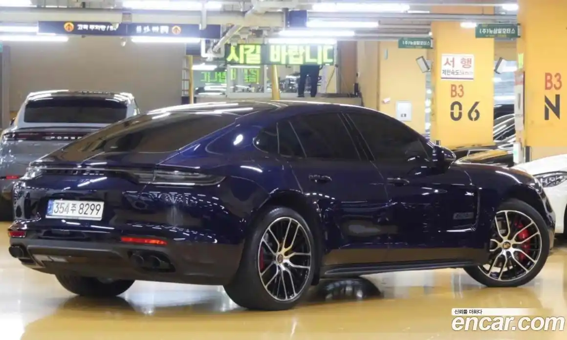 Porsche Panamera 2021 4.0 гидро в Москве № 252210, фото 3