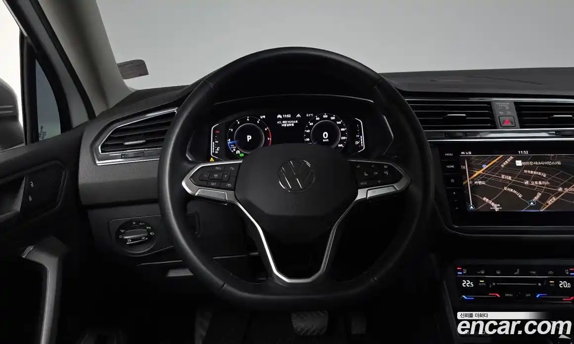 Volkswagen Tiguan 2022 2.0 гидро в Москве № 254510, фото 13