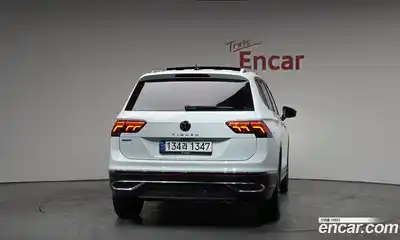 Volkswagen Tiguan 2022 2.0 гидро в Москве № 254510, миниатюра 4