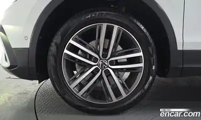 Volkswagen Tiguan 2022 2.0 гидро в Москве № 254510, миниатюра 5