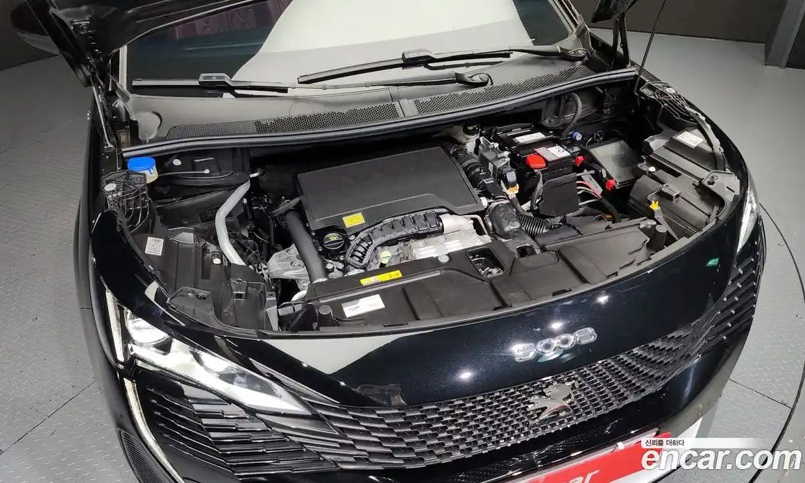 Peugeot 5008 2024 1.2 гидро в Москве № 256219, фото 6