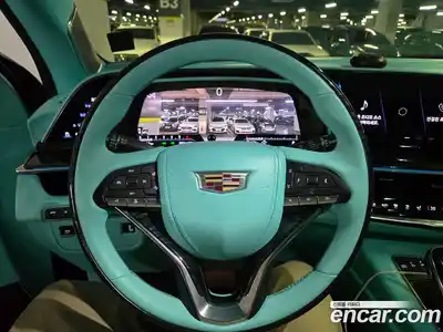Cadillac Escalade 2023 6.2 гидро в Москве № 256523, миниатюра 10