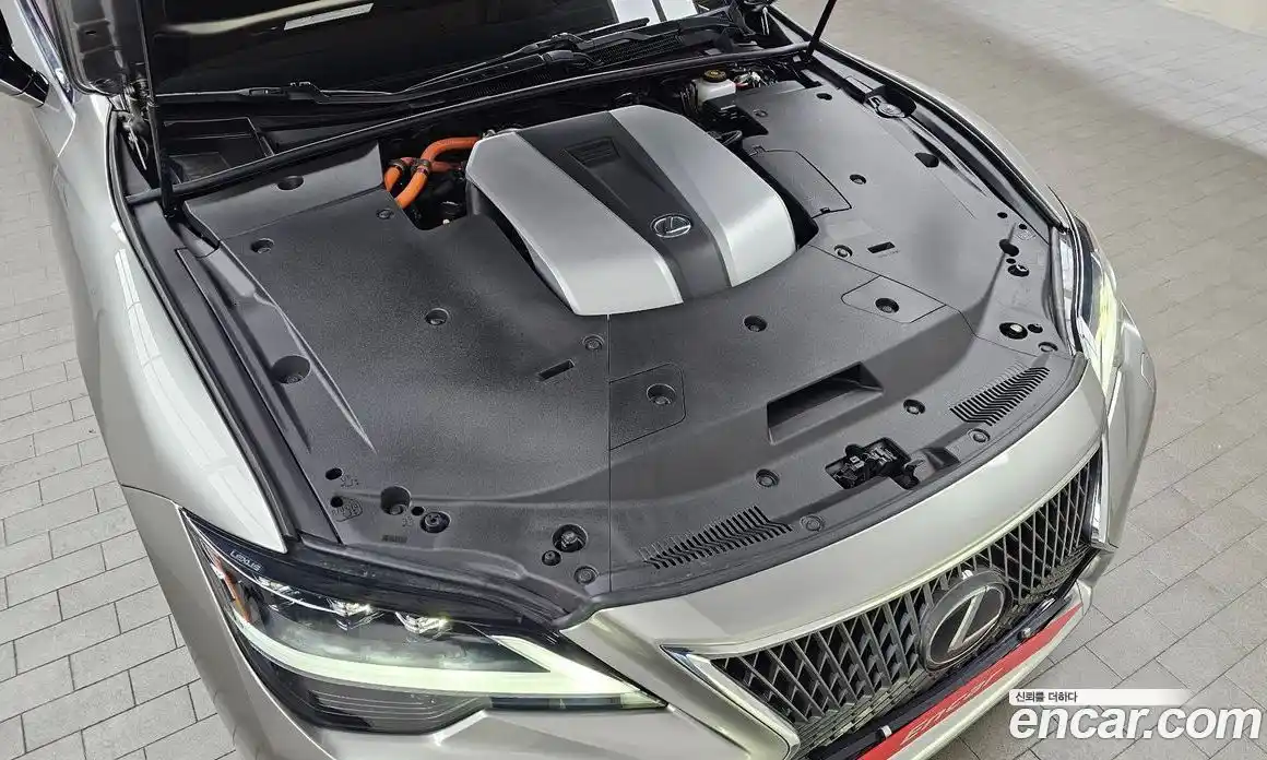 Lexus LS 2023 3.5 гидро в Москве № 275453, фото 6