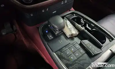 Lexus LS 2023 3.5 гидро в Москве № 275453, миниатюра 9