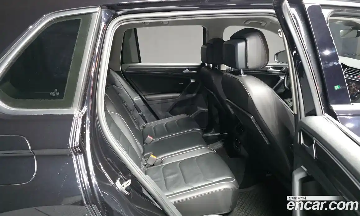 Volkswagen Tiguan 2020 2.0 гидро в Москве № 277516, фото 12