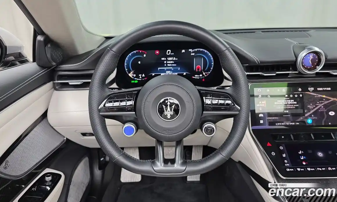 Maserati Gran Cabrio 2024 3.0 гидро в Москве № 282708, фото 13