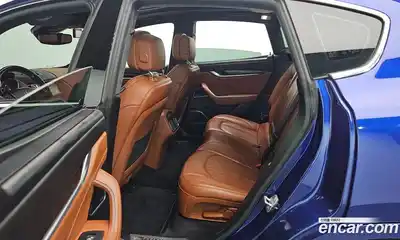 Maserati Levante 2017 3.0 гидро в Москве № 283052, миниатюра 12