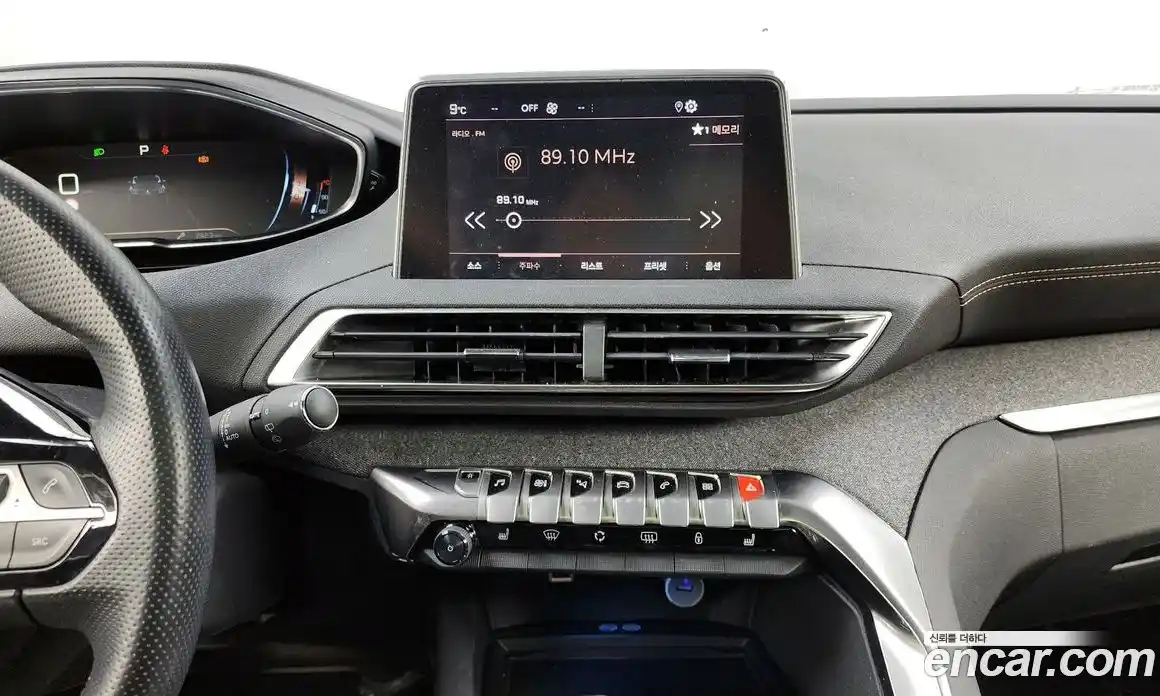 Peugeot 3008 2019 1.5 гидро в Москве № 283262, фото 14