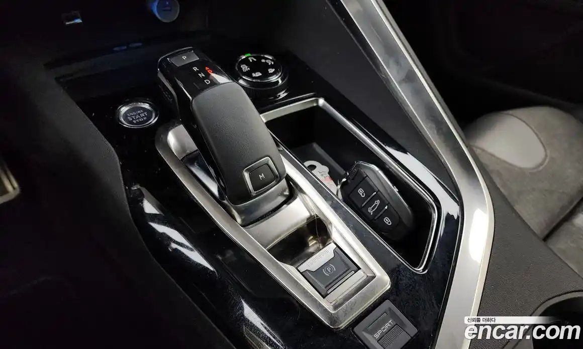 Peugeot 3008 2019 1.5 гидро в Москве № 283262, фото 9