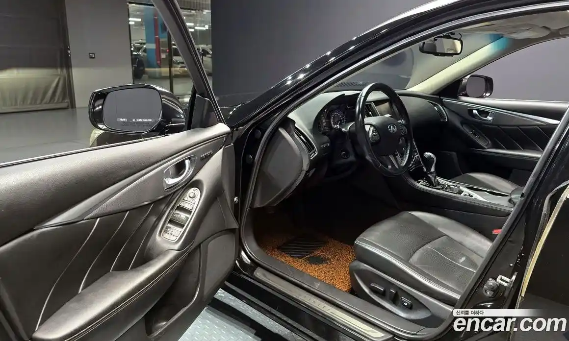 Infiniti Q50 2015 2.1 гидро в Москве № 295920, фото 11