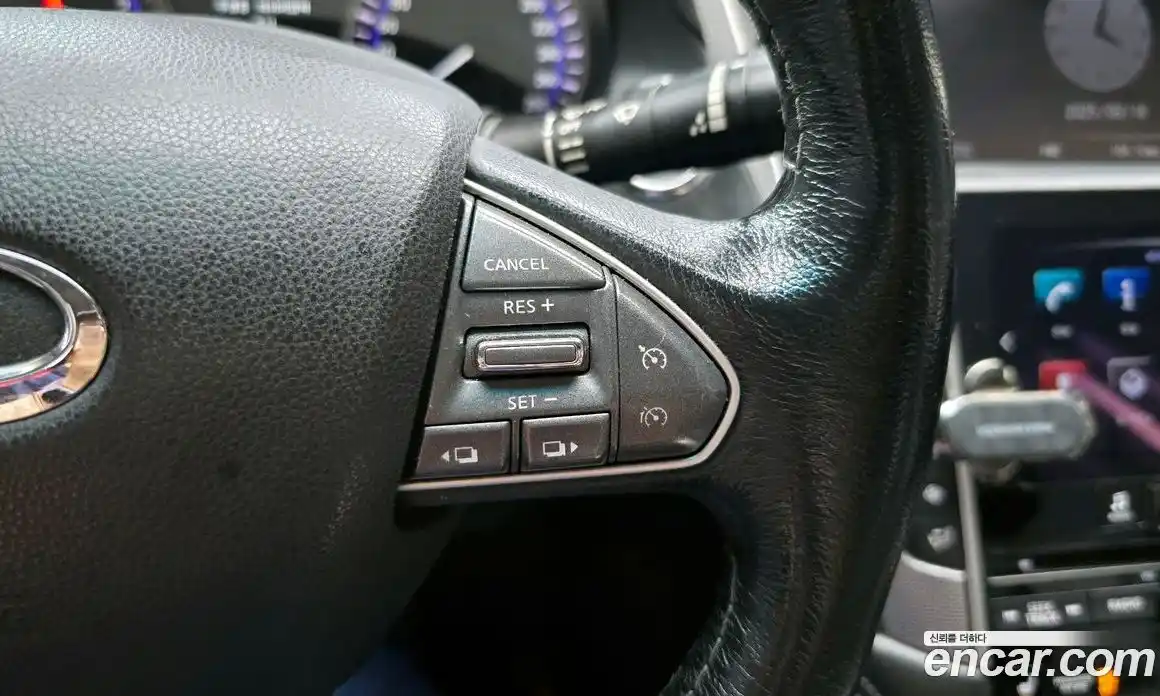 Infiniti Q50 2015 2.1 гидро в Москве № 295920, фото 19