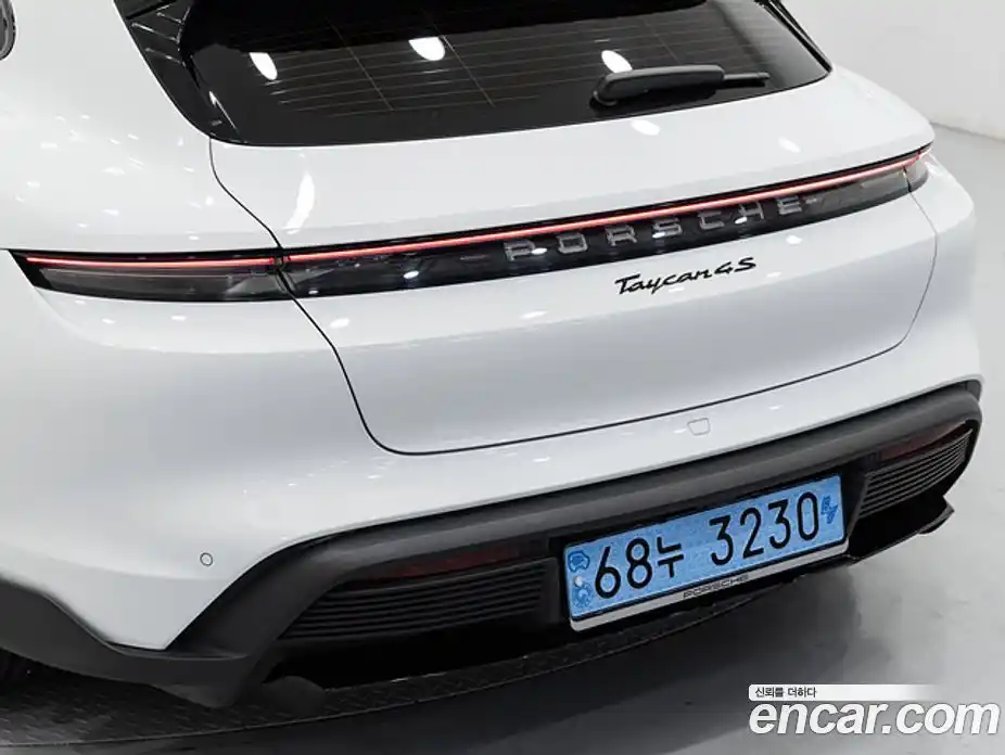 Porsche Taycan 2023 0.1 гидро в Москве № 297598, фото 12