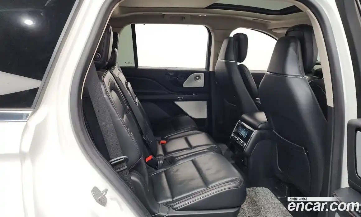 Lincoln Aviator 2020 3.0 гидро в Москве № 304209, фото 12