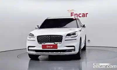 Lincoln Aviator 2022 3.0 гидро в Москве № 304220, миниатюра 3