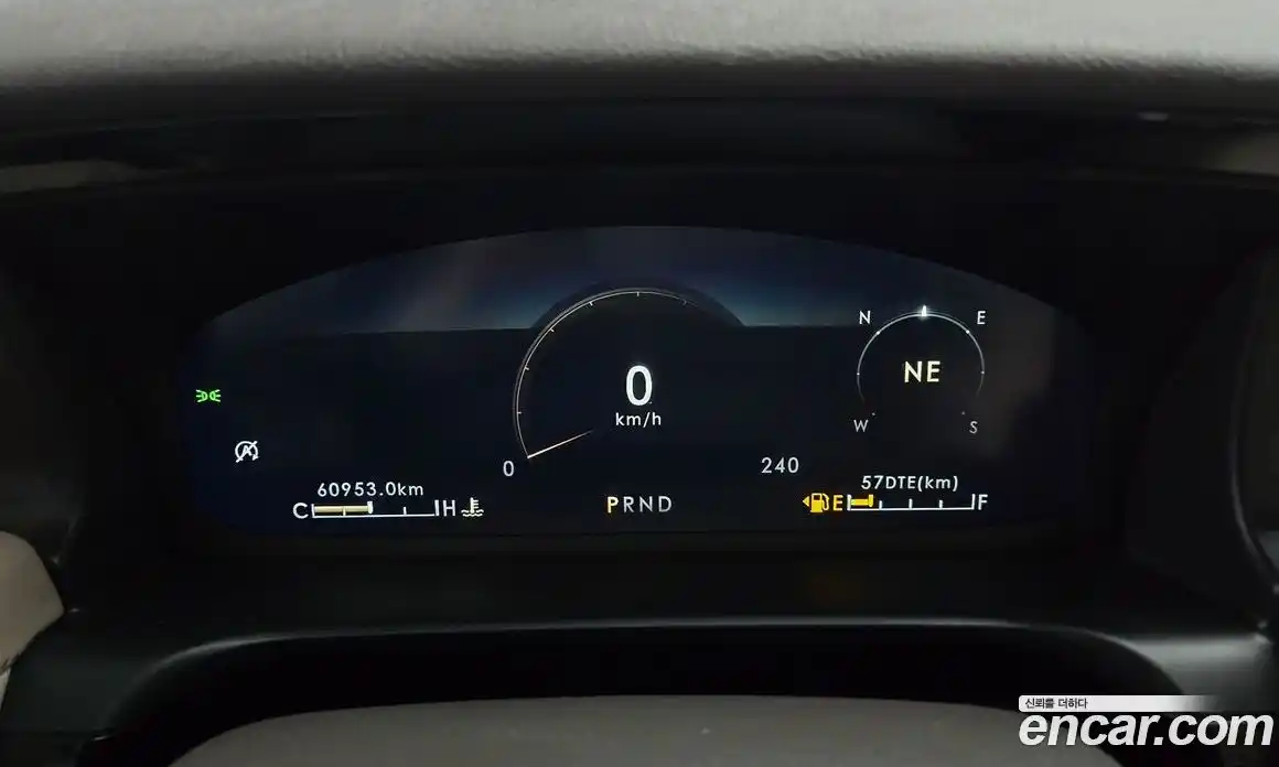 Lincoln Aviator 2023 3.0 гидро в Москве № 304221, фото 8