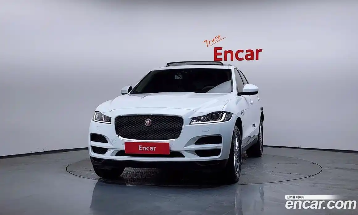 Jaguar F-Pace 2017 2.0 гидро в Москве № 305017, фото 3