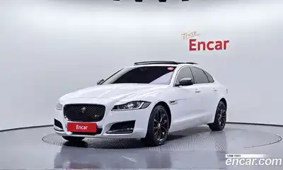 Jaguar XF, 2018