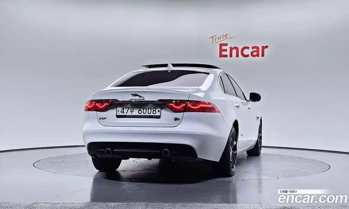 Jaguar XF 2018 2.0 гидро в Москве № 320213, фото 4
