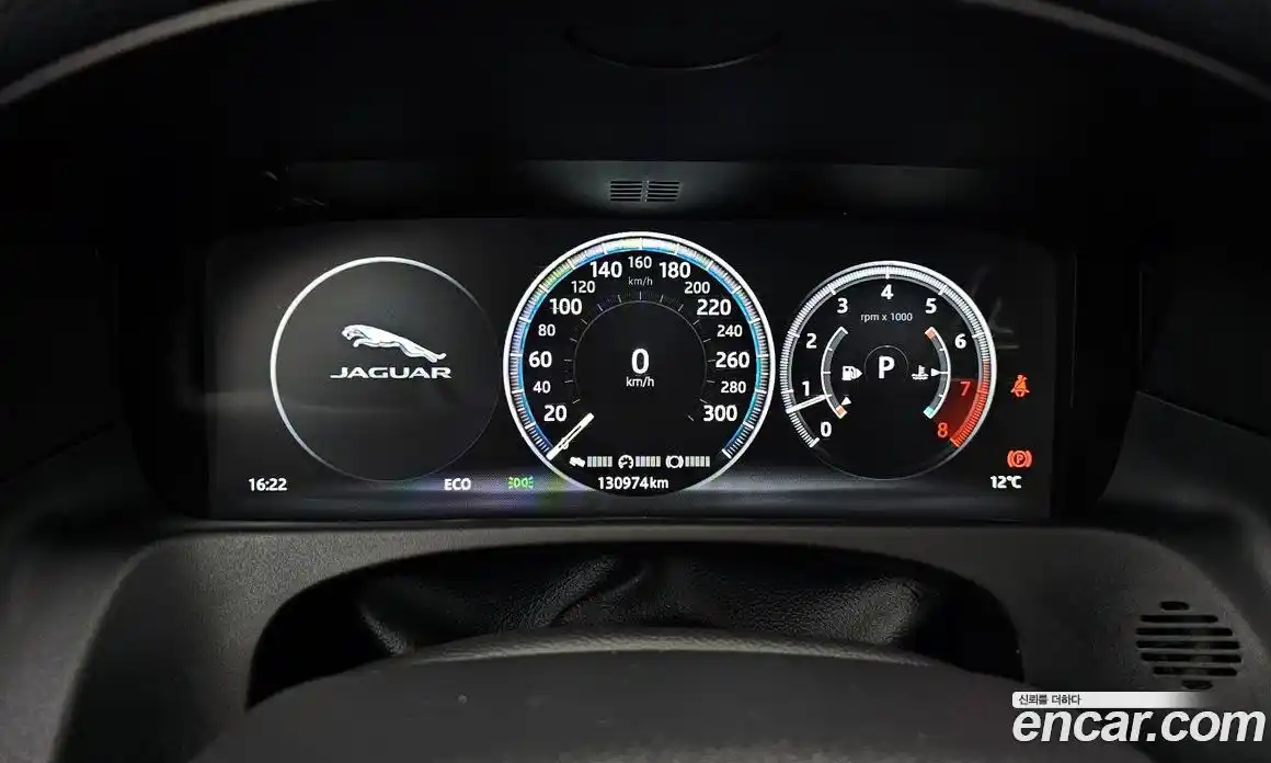 Jaguar XF 2018 2.0 гидро в Москве № 320213, фото 8