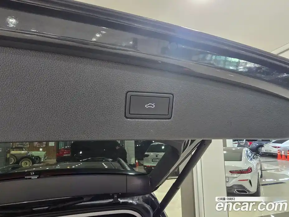 Volkswagen Tiguan 2023 2.0 гидро в Москве № 329768, фото 17
